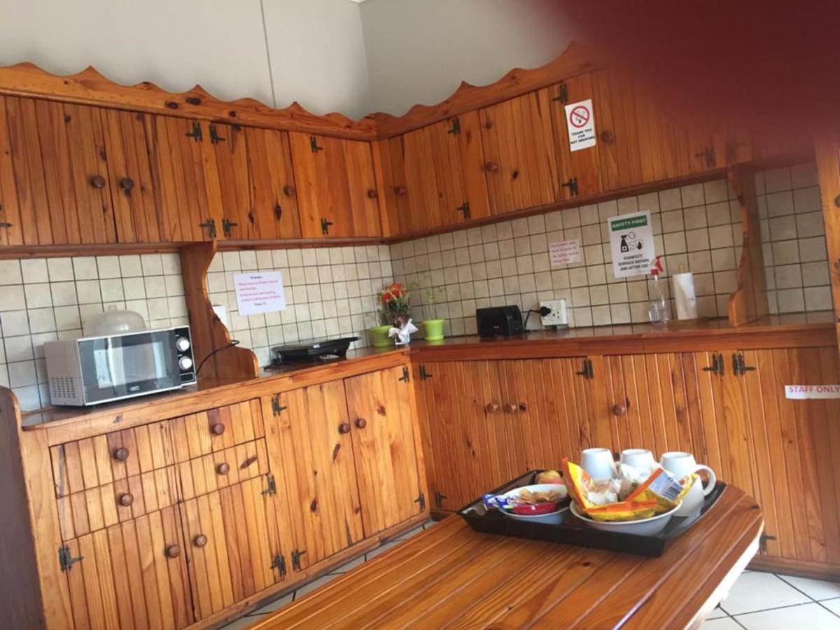 Jembjo'S Knysna Lodge & Backpackers Εξωτερικό φωτογραφία
