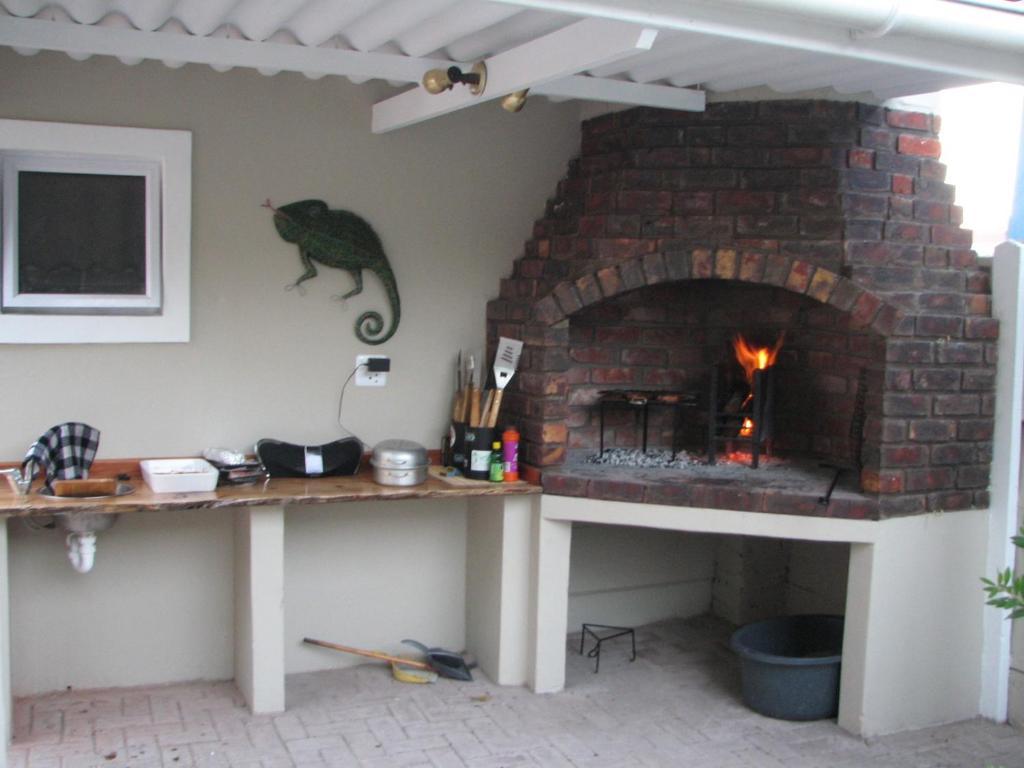 Jembjo'S Knysna Lodge & Backpackers Εξωτερικό φωτογραφία