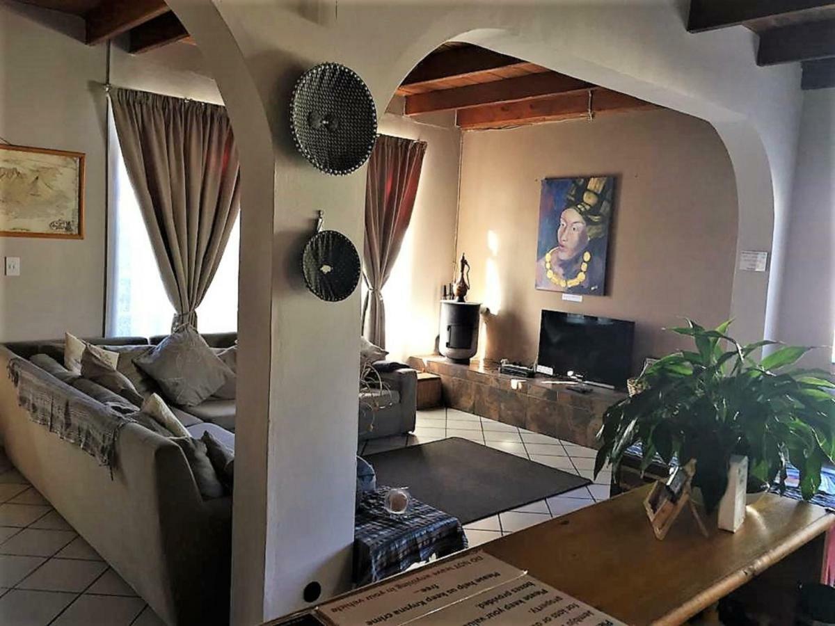 Jembjo'S Knysna Lodge & Backpackers Εξωτερικό φωτογραφία