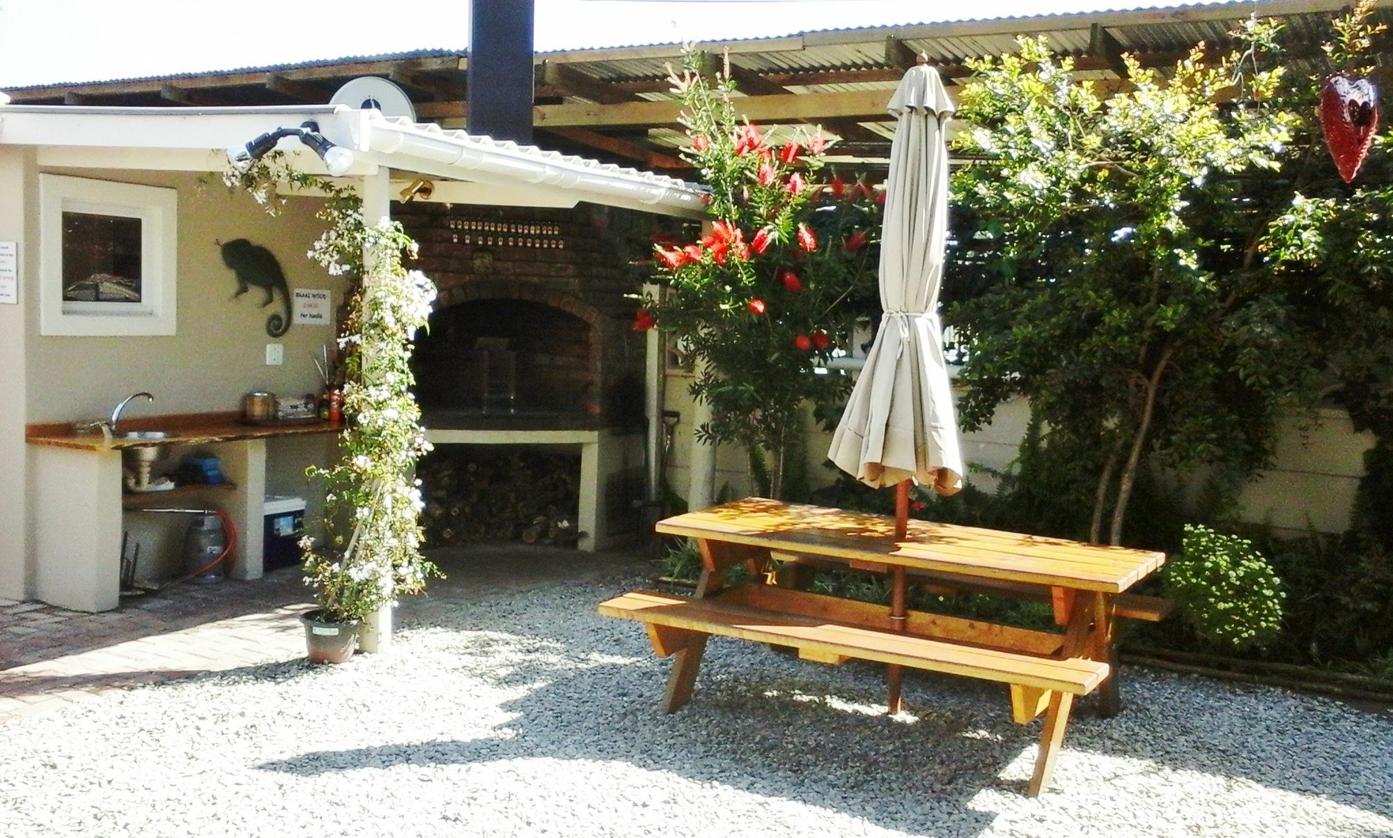 Jembjo'S Knysna Lodge & Backpackers Εξωτερικό φωτογραφία